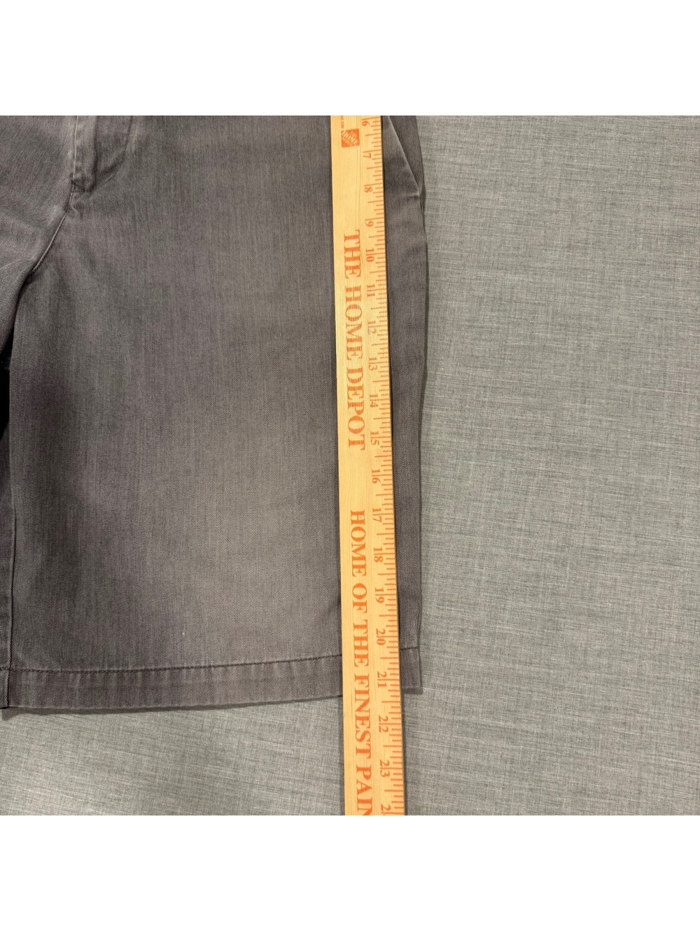 Volcom gray chino shorts - Picture 9 of 11